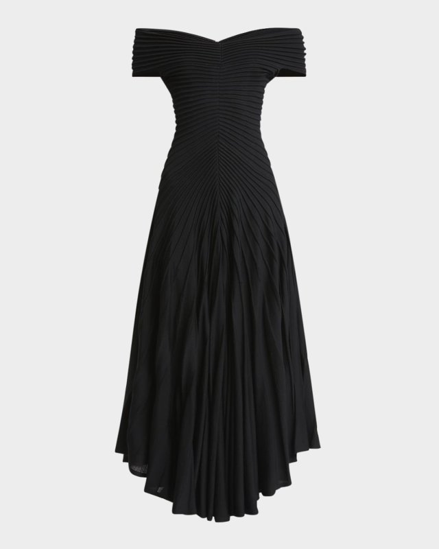 Off-Shoulder Sculpting Line Flared Wool Maxi Dress